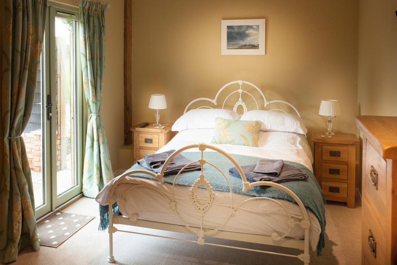 Folkards Farm With Hot Tubs Holiday home Norwich