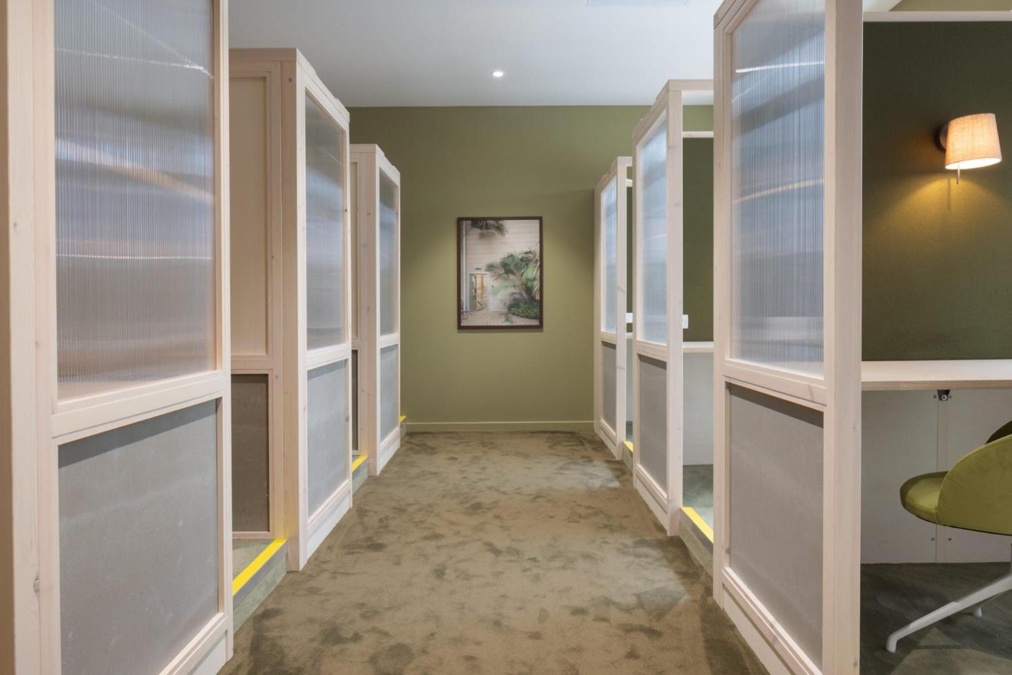For Students Only - St Crispin's House Apartment
