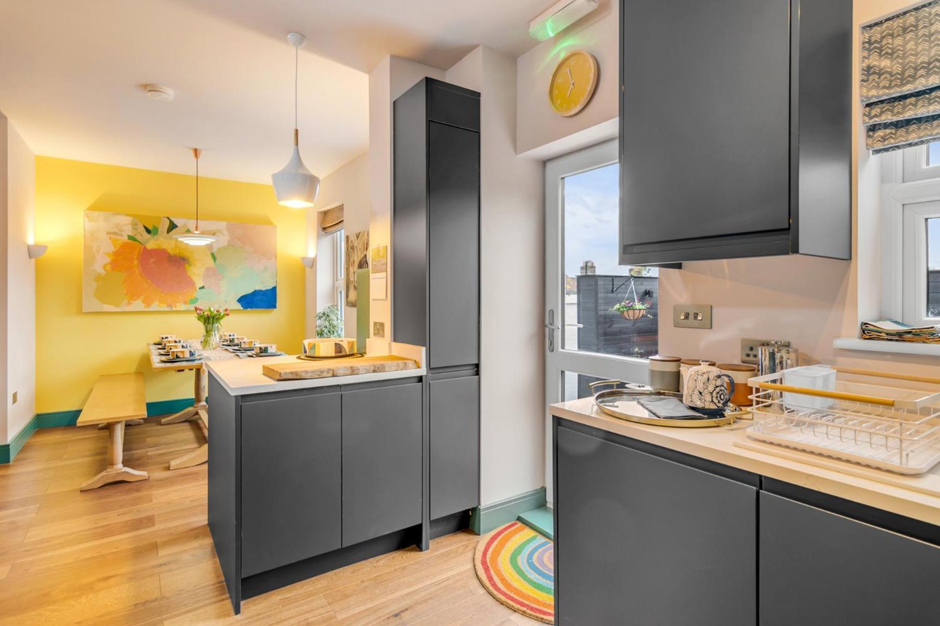 Eco Friendly Luxury Townhouse With Parking Norwich