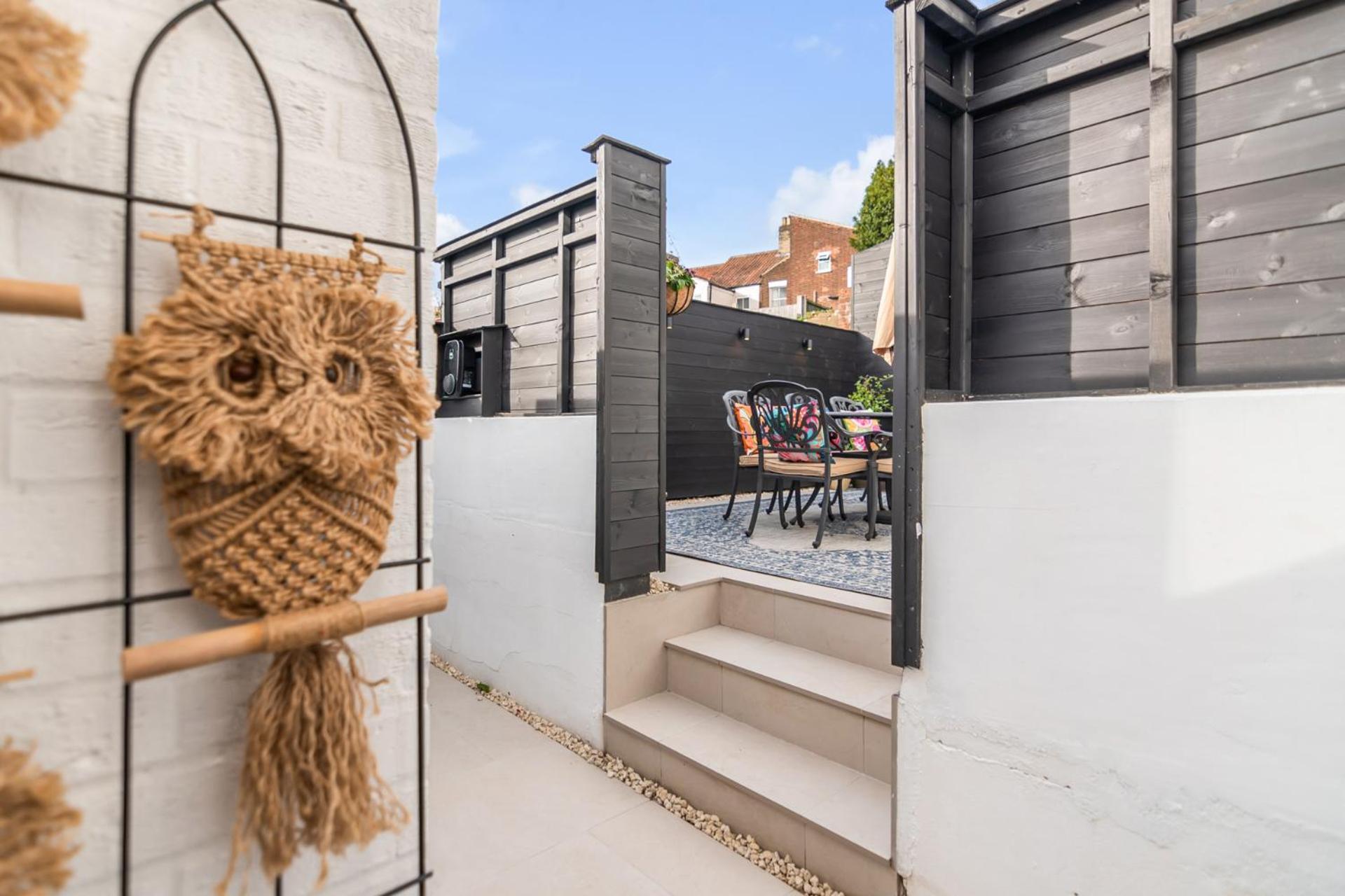 Eco Friendly Luxury Townhouse With Parking Holiday home Norwich