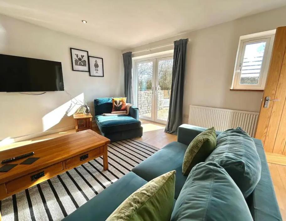 Holiday home 2 - Badger Sett, Modern With Hottub In Norfolk Norwich