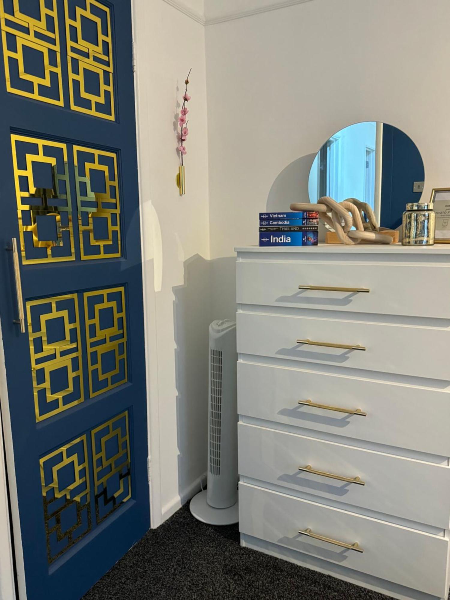Cherry Blossom - 3 Bed, Parking, Garden