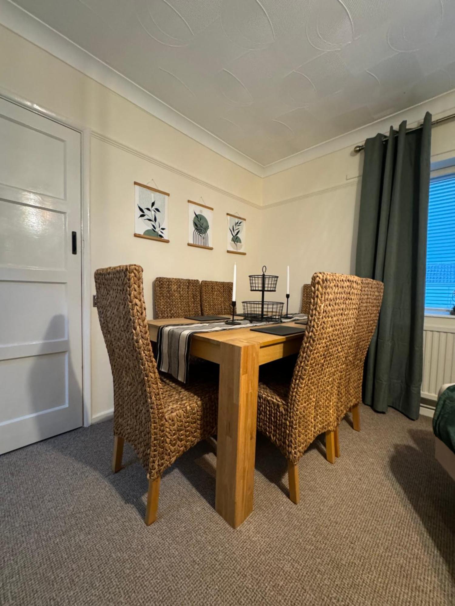 Cherry Blossom - 3 Bed, Parking, Garden Apartamento Norwich