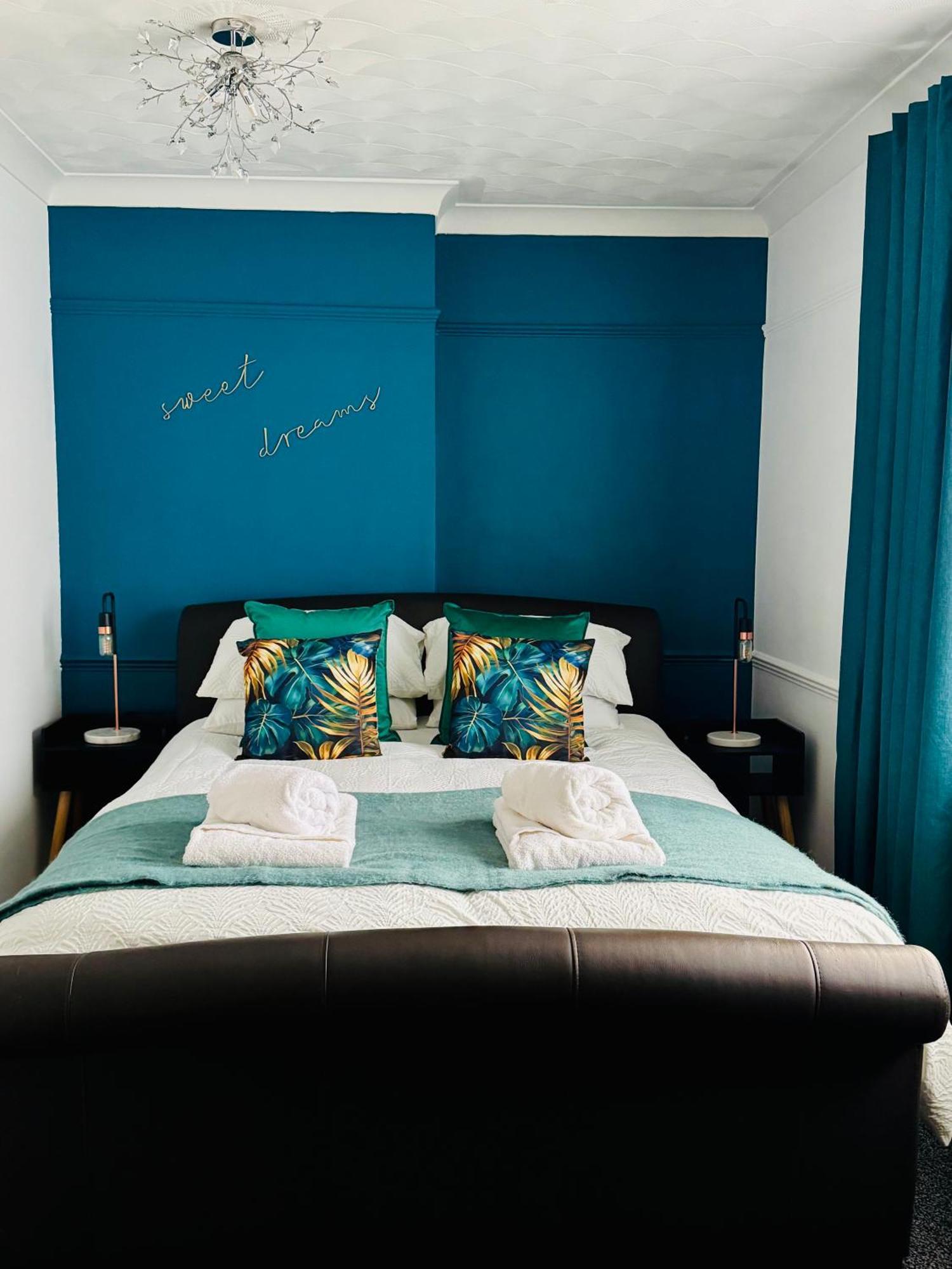 Apartamento Cherry Blossom - 3 Bed, Parking, Garden *
