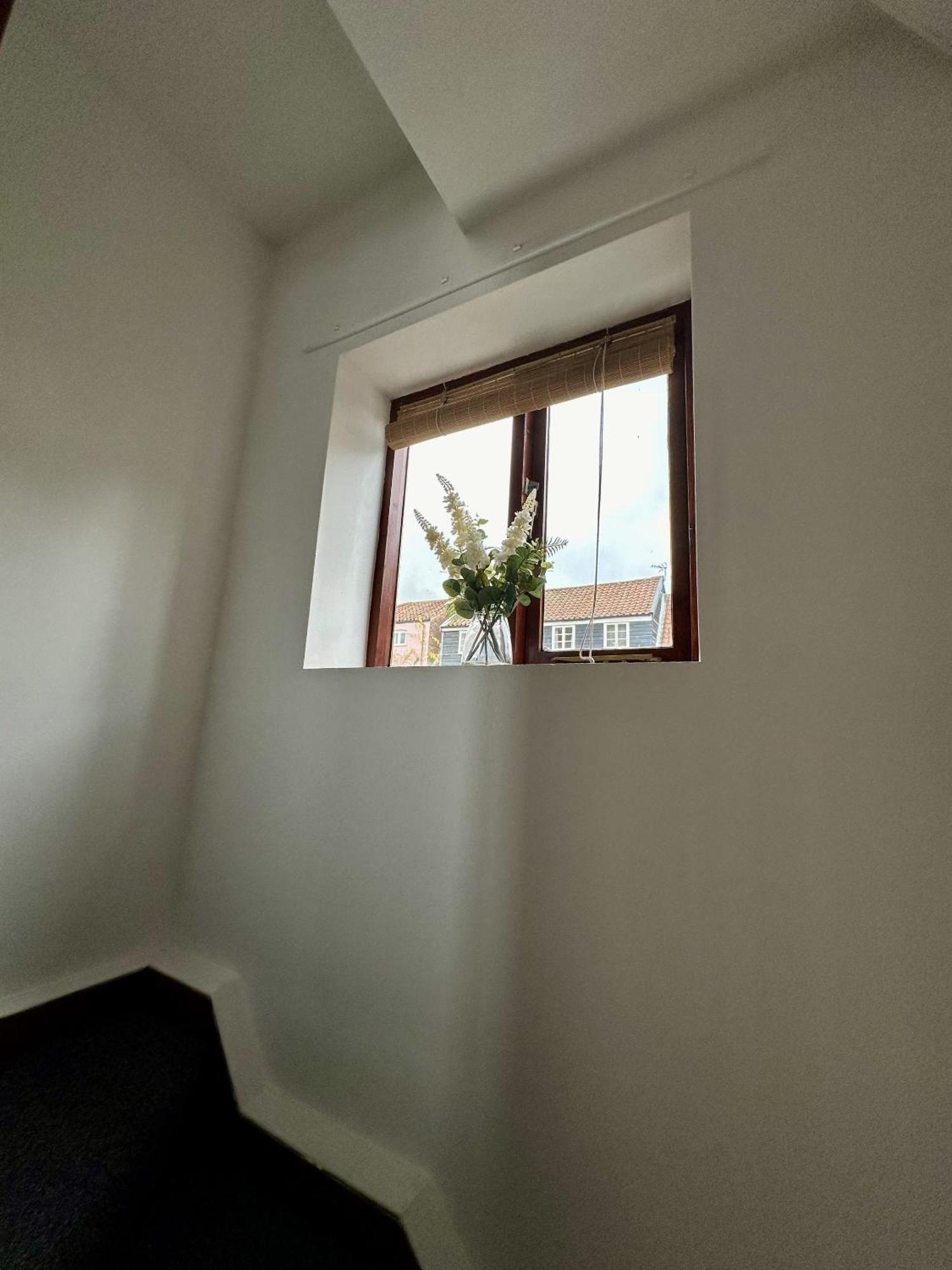 Casa de férias Archway House - Townhouse Sleeps 7 Free Private Driveway Parking For Up To 2 Cars *