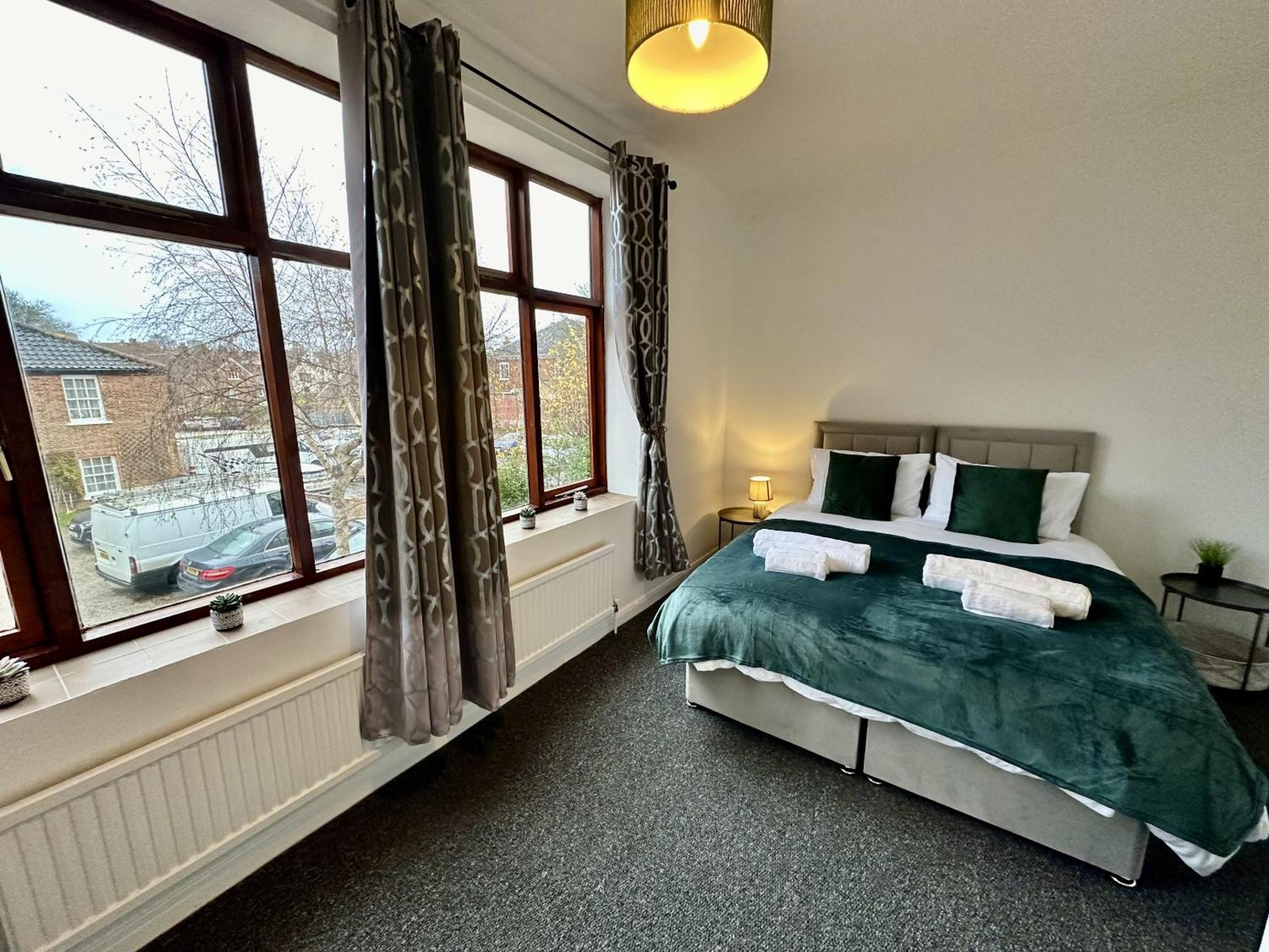 Archway House - Townhouse Sleeps 7 Free Private Driveway Parking For Up To 2 Cars Casa de férias *