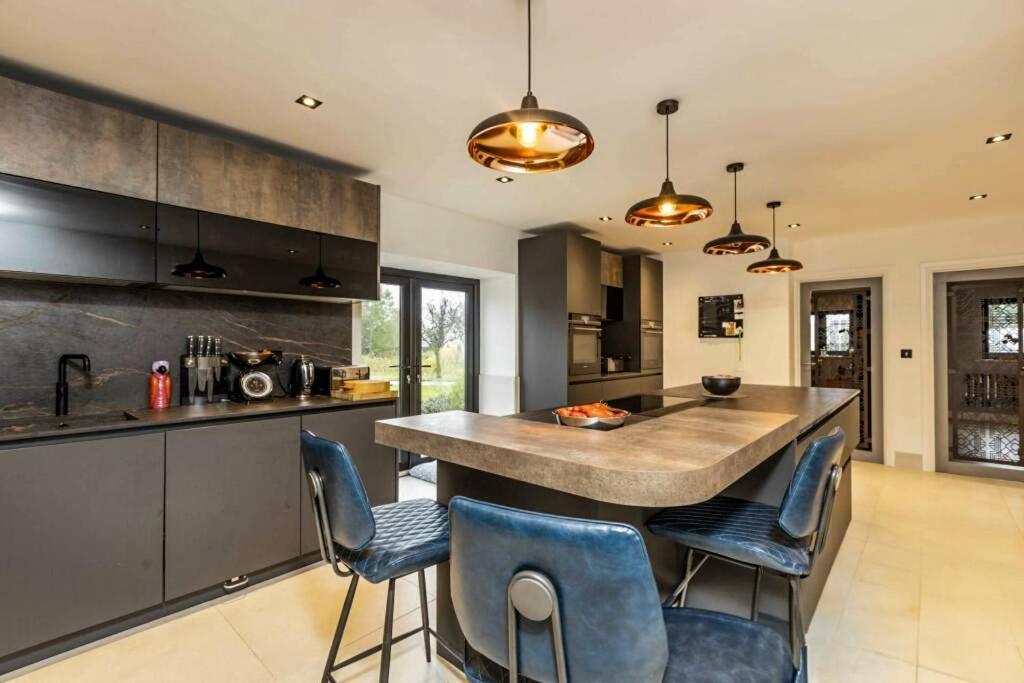 Countryside Retreat *