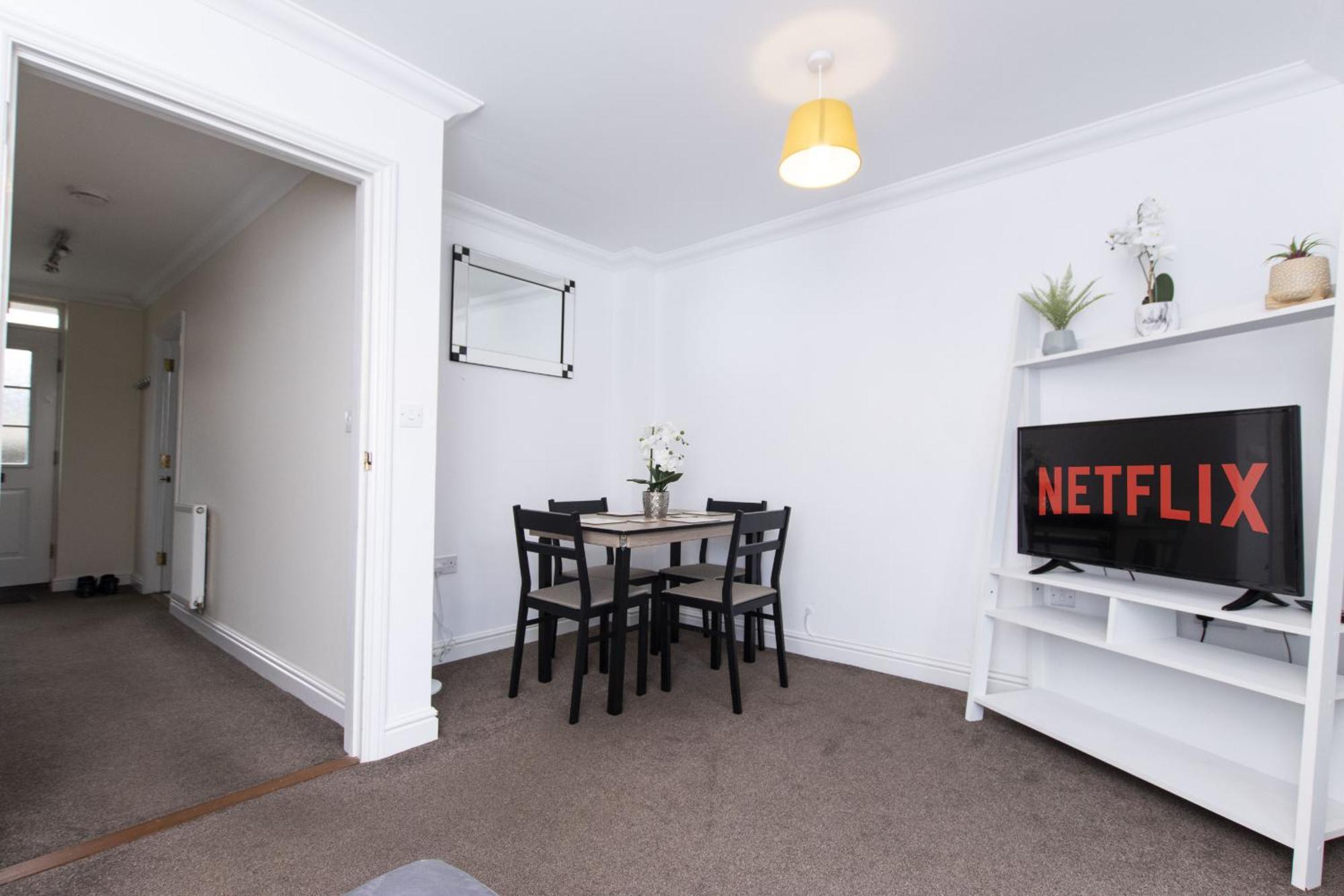Holiday home K - Bishy Barnabee Way