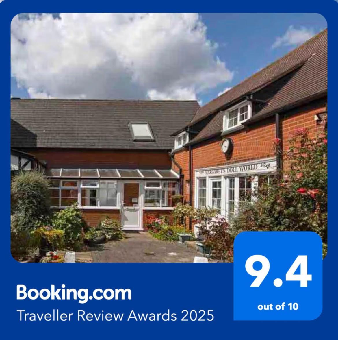 Casa de férias Seaside Cottage, 8min Walk To Beach. Dog Friendly. *