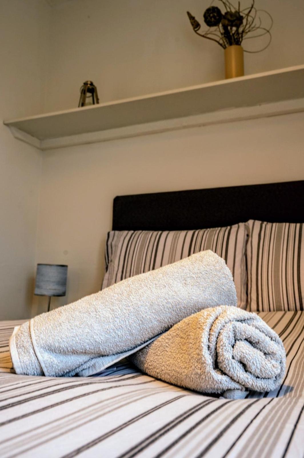 Contractor And Family Friendly Grade Ii Townhouse- 3 Bedrooms- Free Parking Norwich