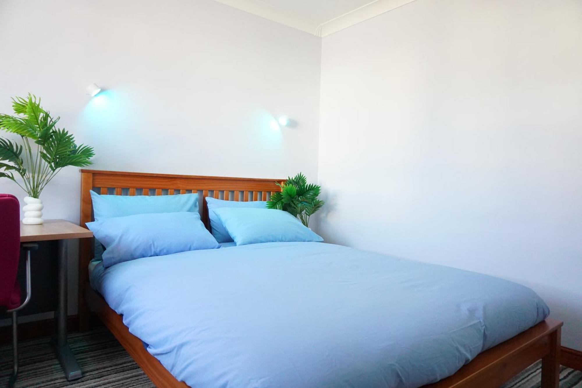 4 Bedroom Semi-detached House Apartment Norwich