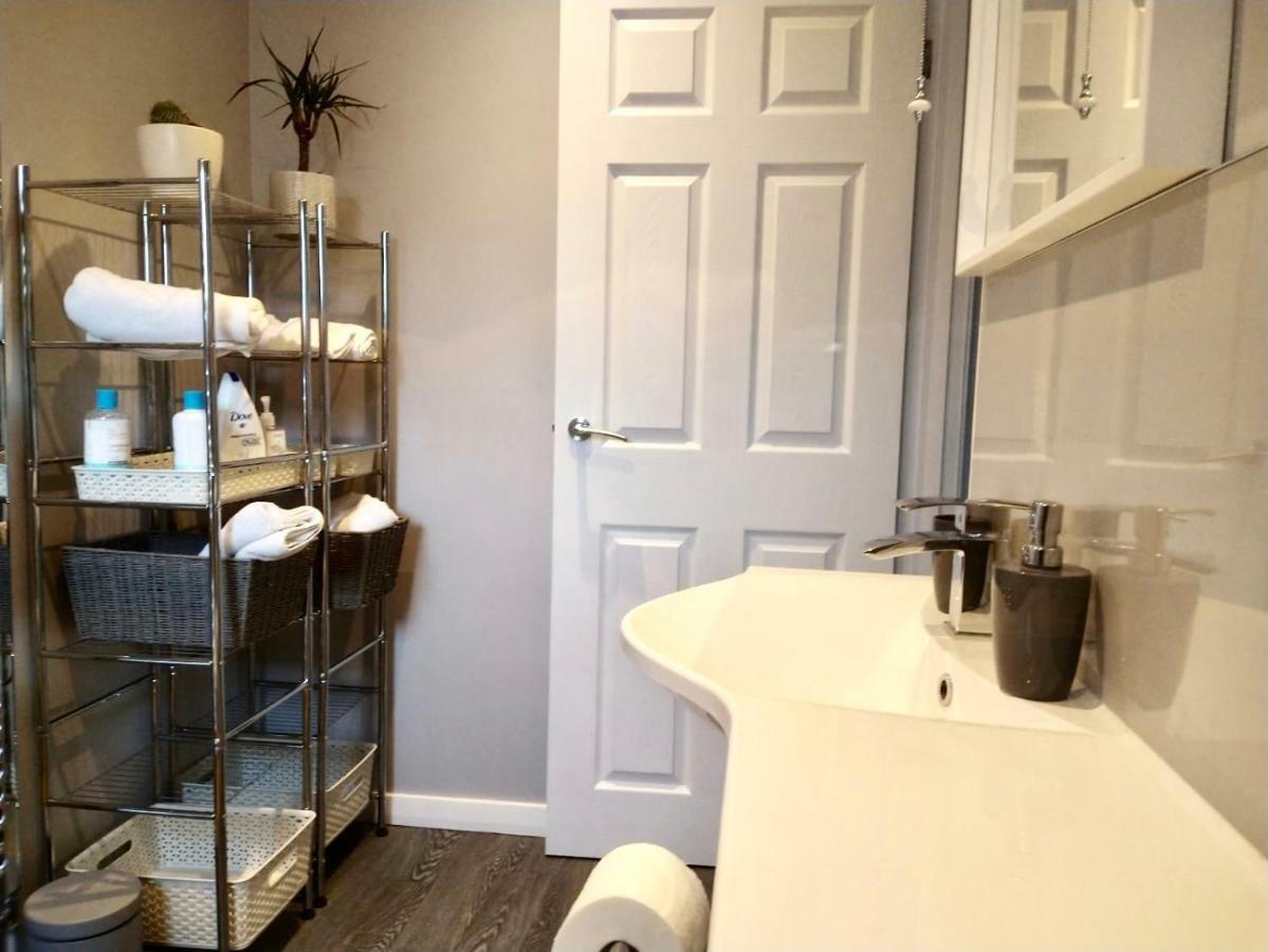 No 20 Central Flat Apartment