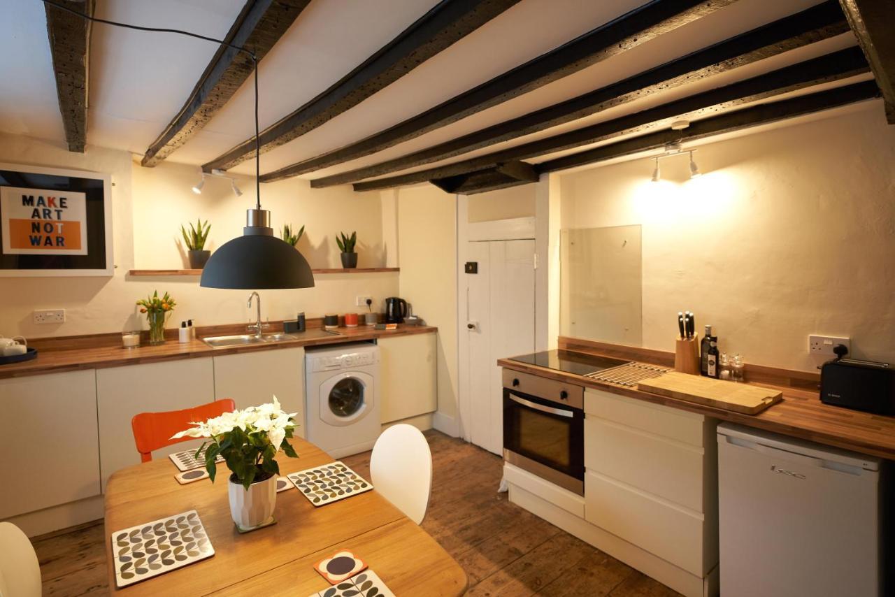 No 88 Upper St Giles - Elegant, Stylish Townhouse