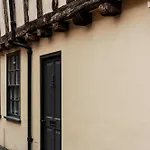 No. 82 Grade II Listed Norwich City Centre Flat