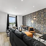 Charming 2-Bedroom Flat In Norwich