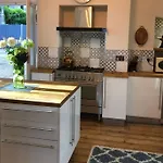 Brooklyn Villa