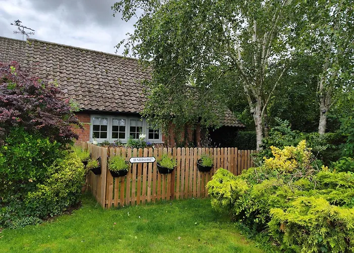 Hunters Lodge