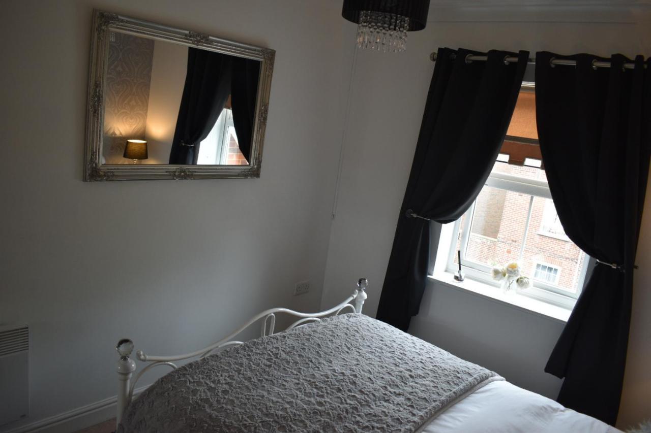 Stylish 2 Bed Apartment, Parking, Great Location * Norwich
