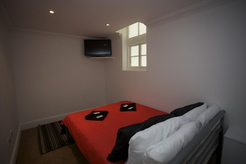 Hotel Mjb The