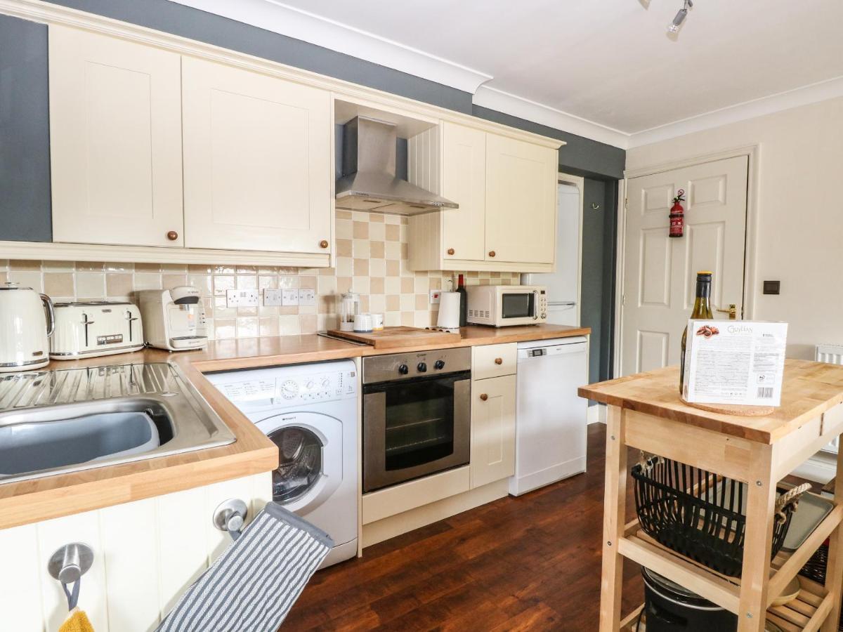 Holiday home Burtons Mill Retreat *