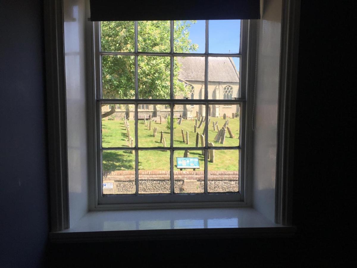 Stylish Historic - Sleeps 3 & Parking Apartment Norwich