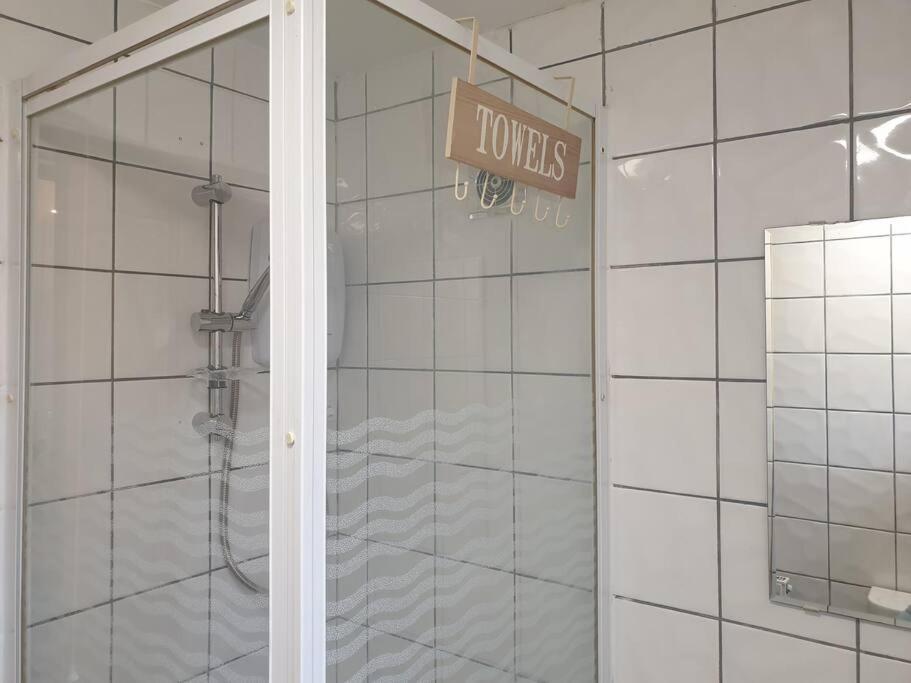 Cosy 2 Bedroom House With 2 Bathrooms Apartamento Norwich