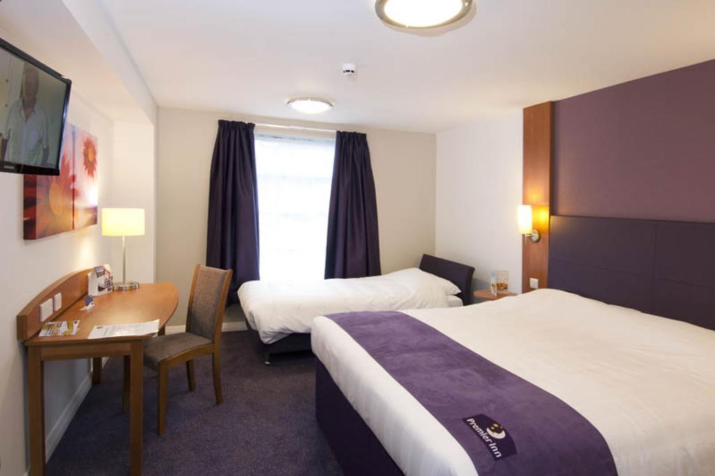 Premier Norwich - Broadlands Park Hotel 3*