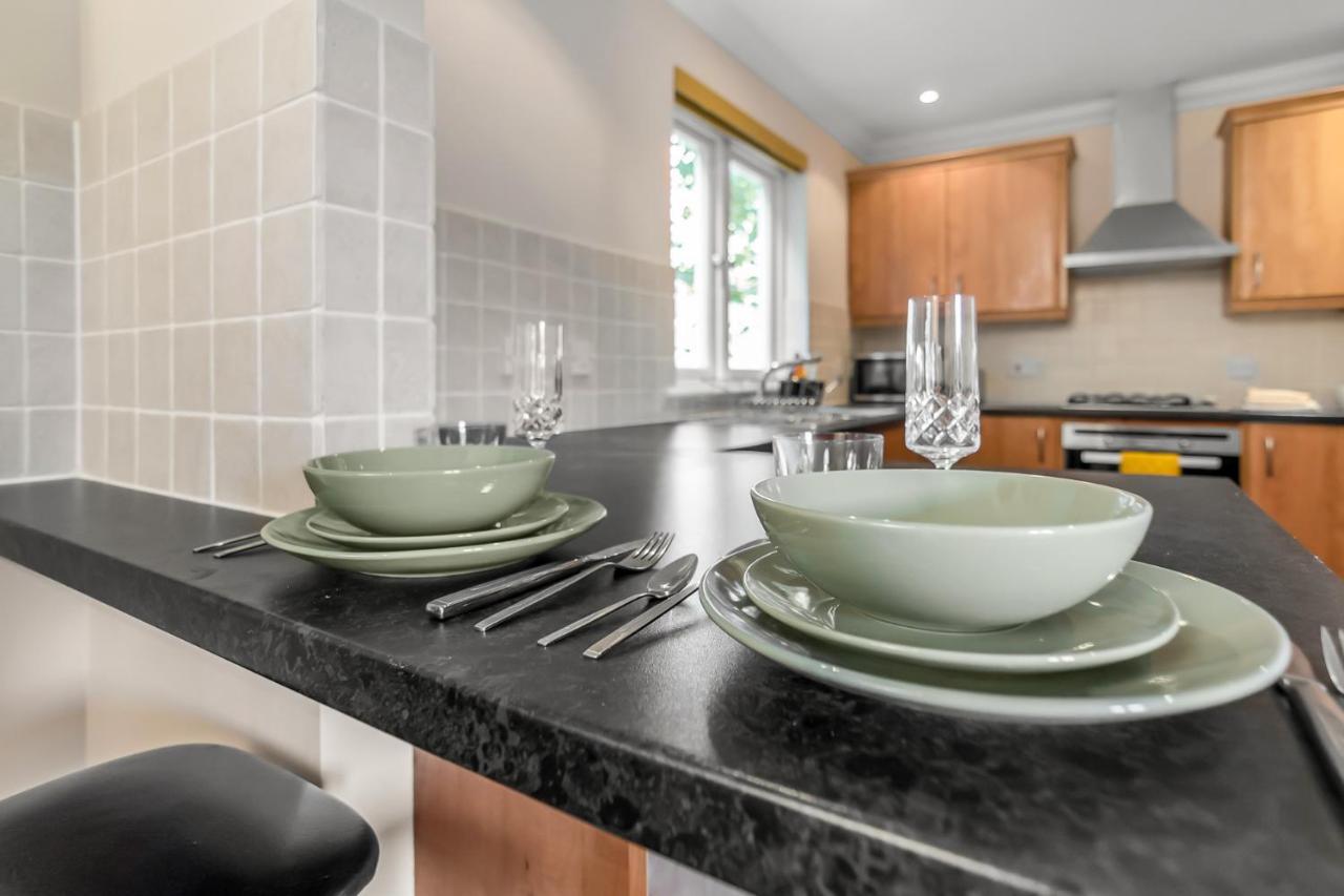 2br Grove Rest Full Kitchen Free Parking Holiday home