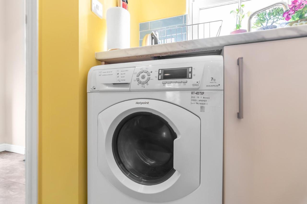 Stylish Near Cathedral With Parking Holiday home *
