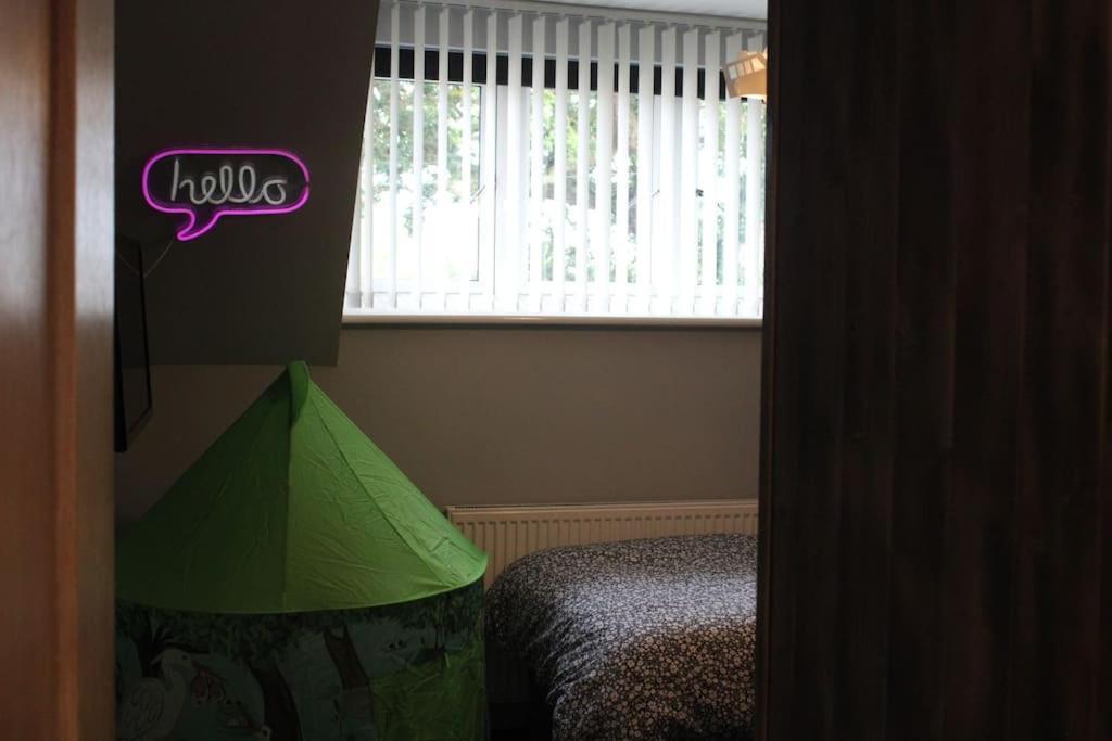 Moonsticks House - Exquisite Property, Sleeps 14 Holiday home Norwich