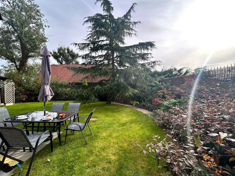 Holiday home Moonsticks House - Exquisite Property, Sleeps 14 *