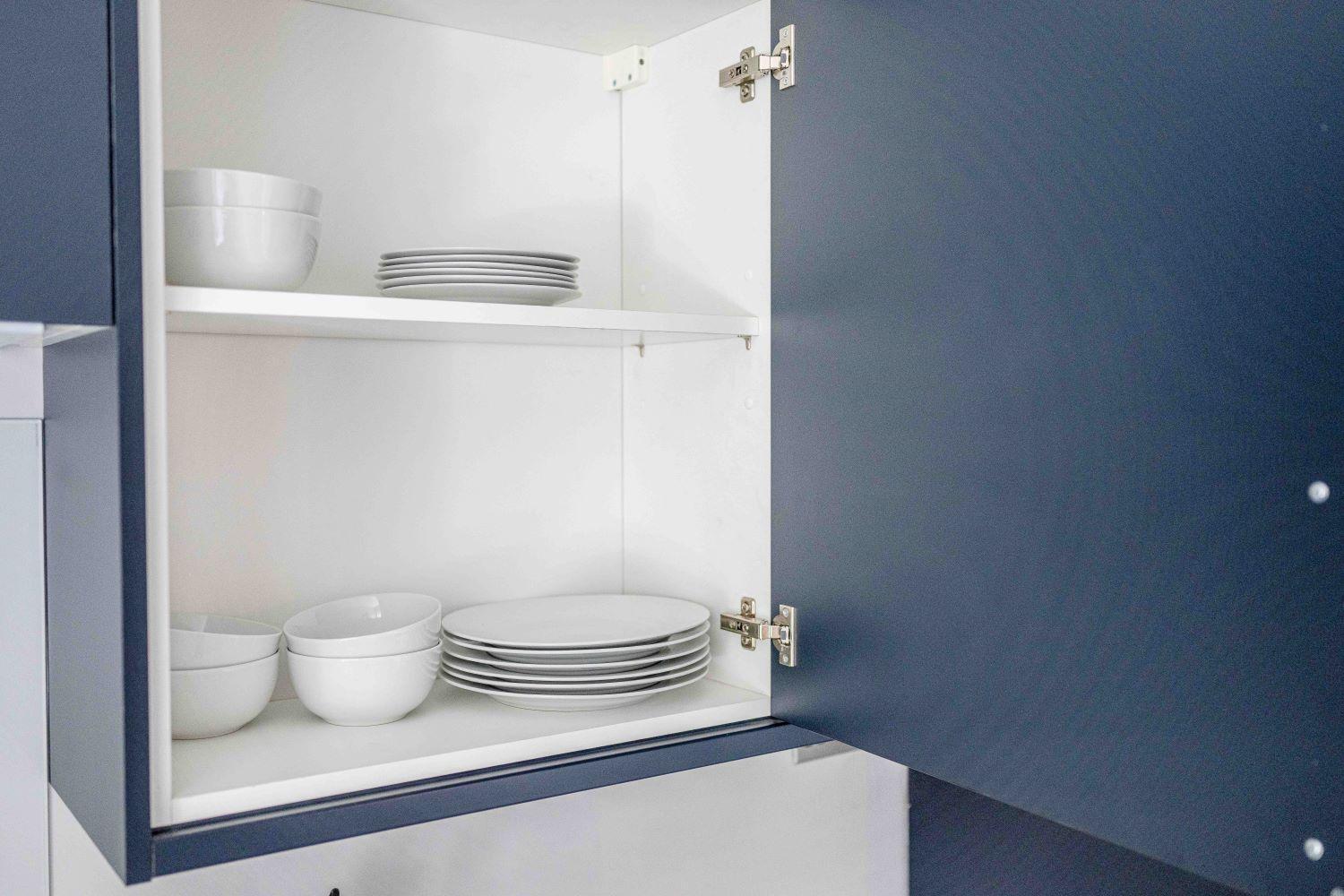 2 Bedroom -beautiful And Stylish Ensuite With Parking