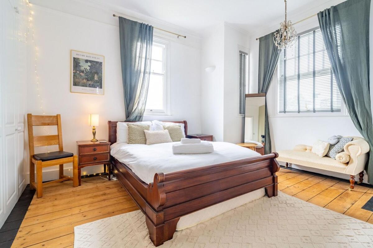Swift Host - 4 Bedrooms - Beautiful Period - Parking - Garden * Norwich