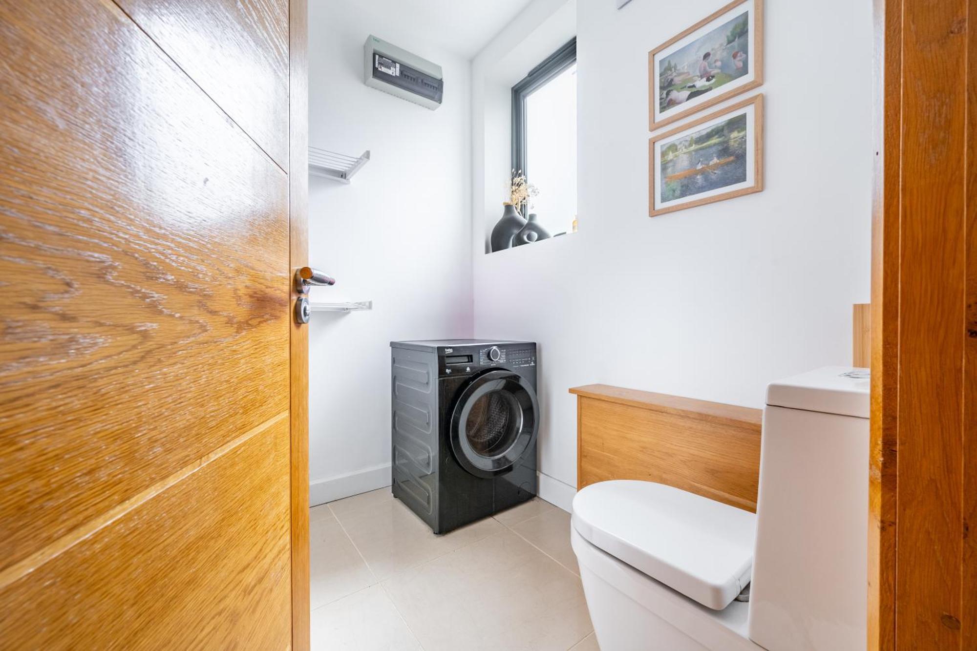 Swift Host - Sleeps Up To 6 - Panoramic Views - City Centre - Parking * Norwich