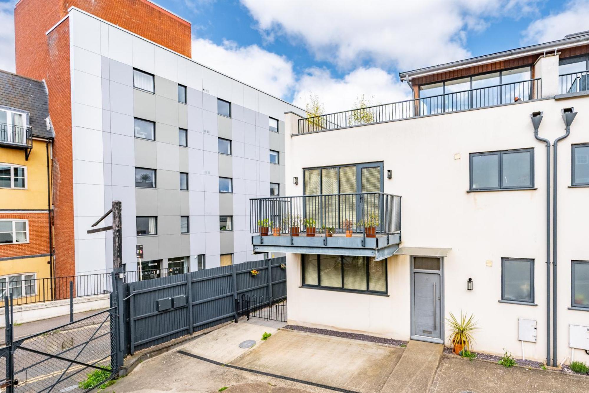 Casa de férias Swift Host - Sleeps Up To 6 - Panoramic Views - City Centre - Parking