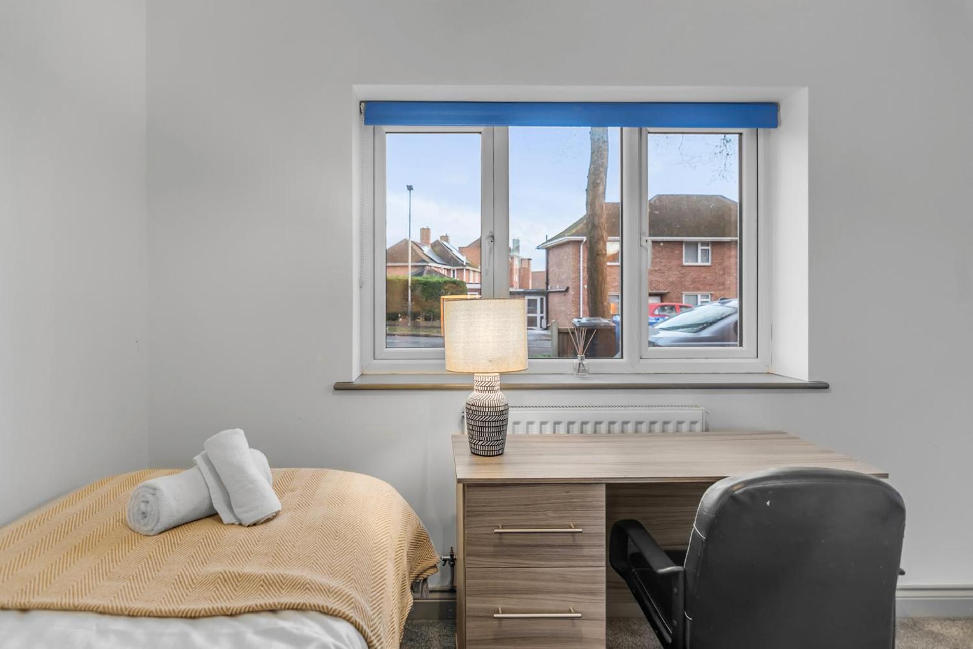 7 Bed House Pitchford Road *