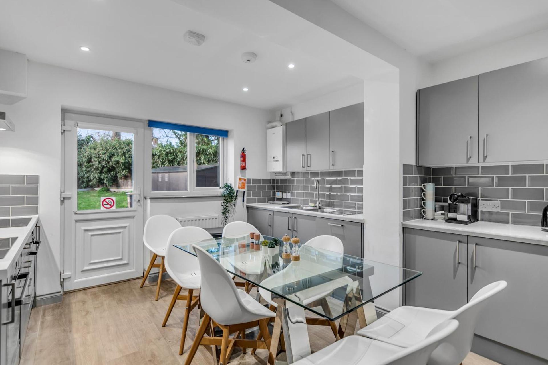 7 Bed House Pitchford Road * Norwich