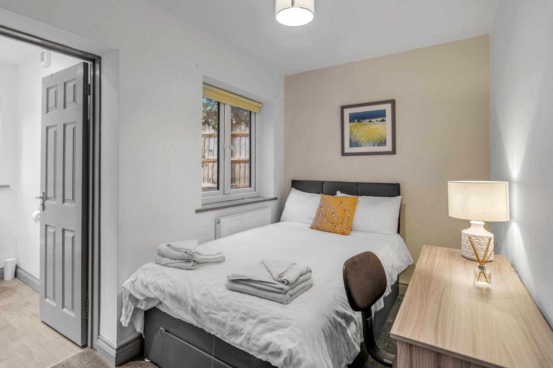 Holiday home 7 Bed House Pitchford Road