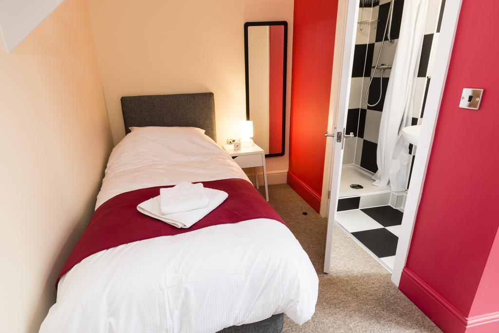 Hotel The Station 4*